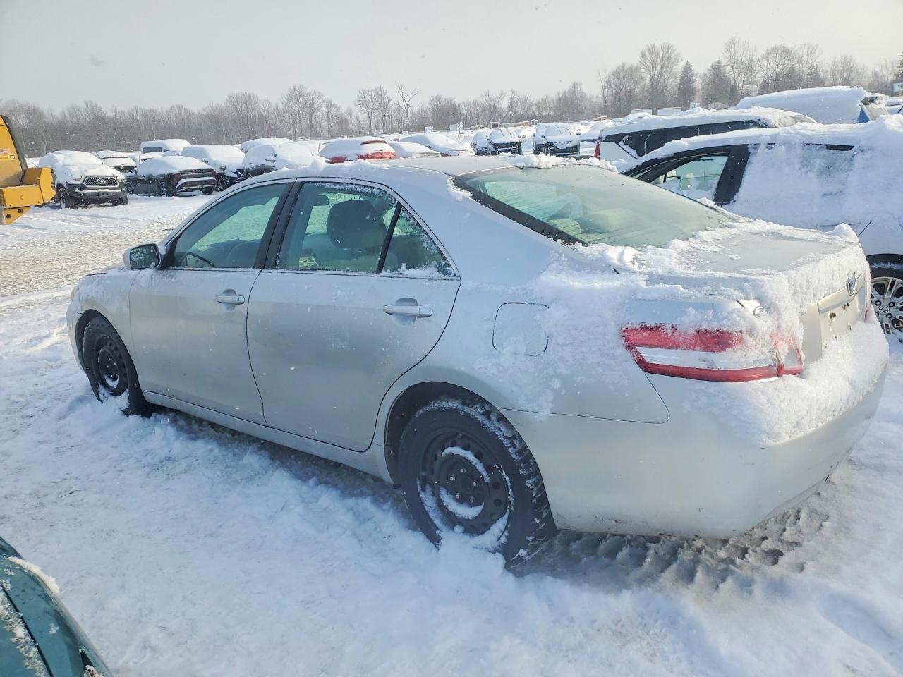 2010 TOYOTA CAMRY