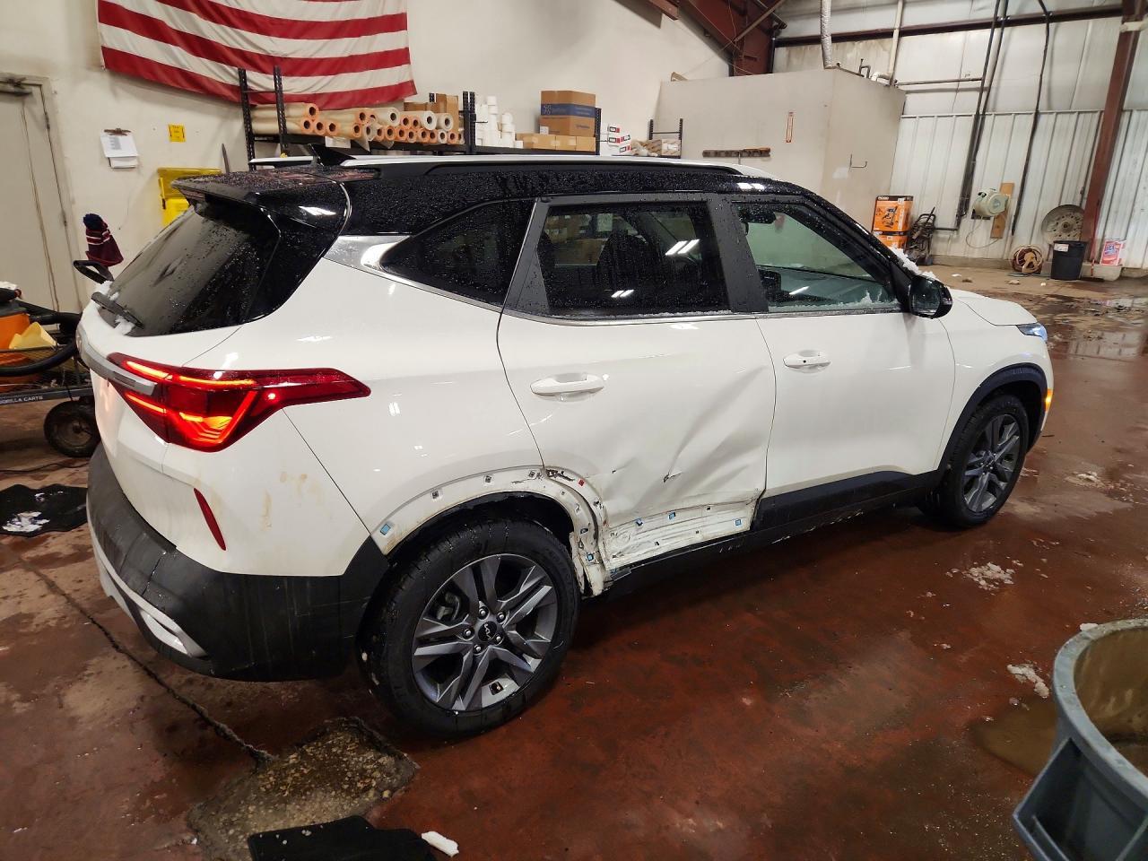 2023 KIA SELTOS