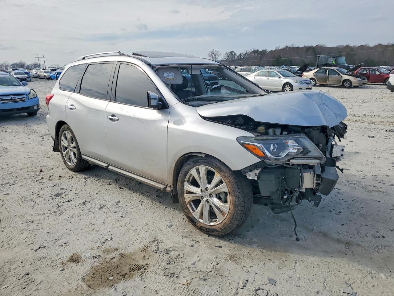 2019 NISSAN PATHFINDER