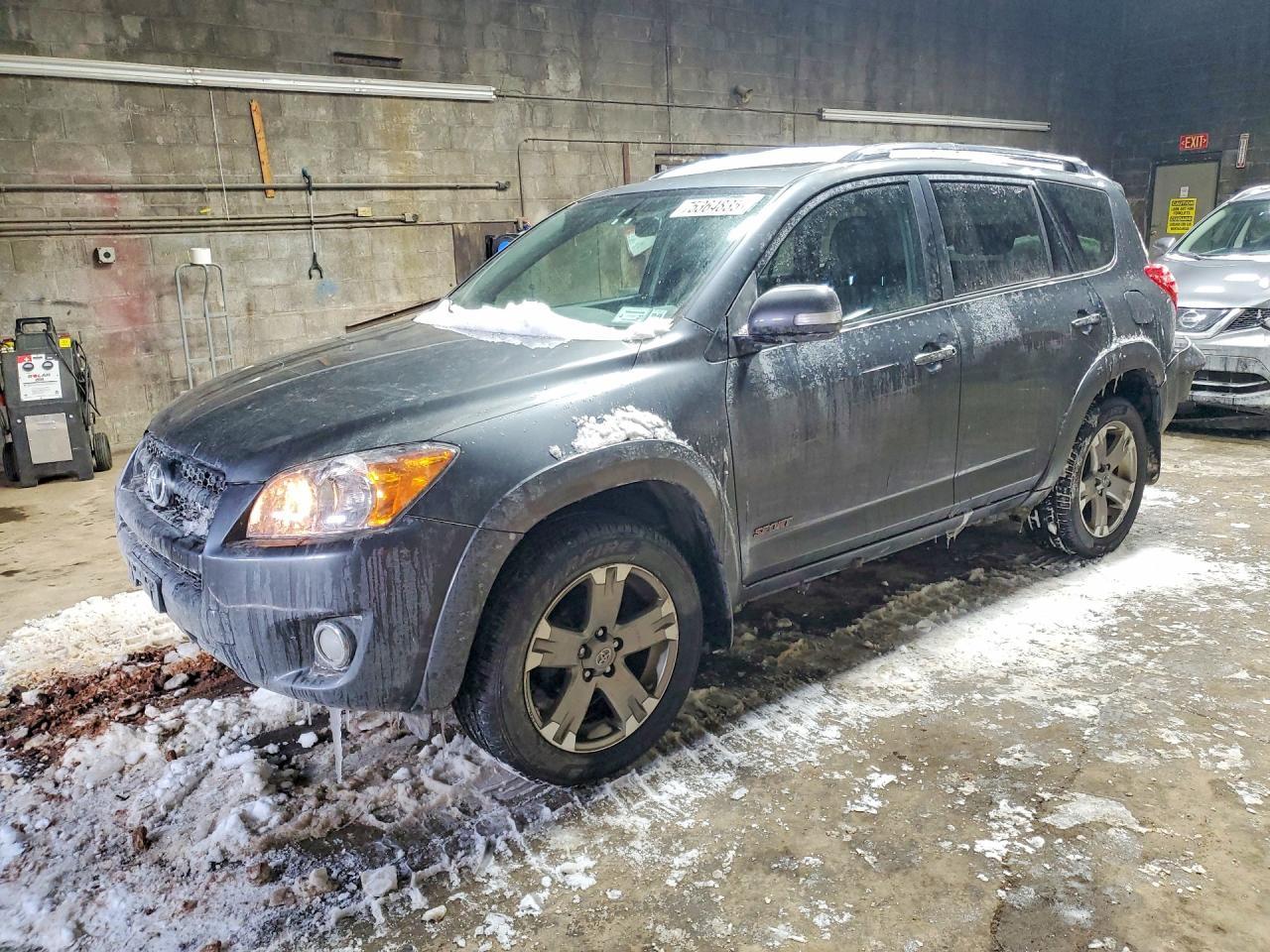 2011 TOYOTA RAV4