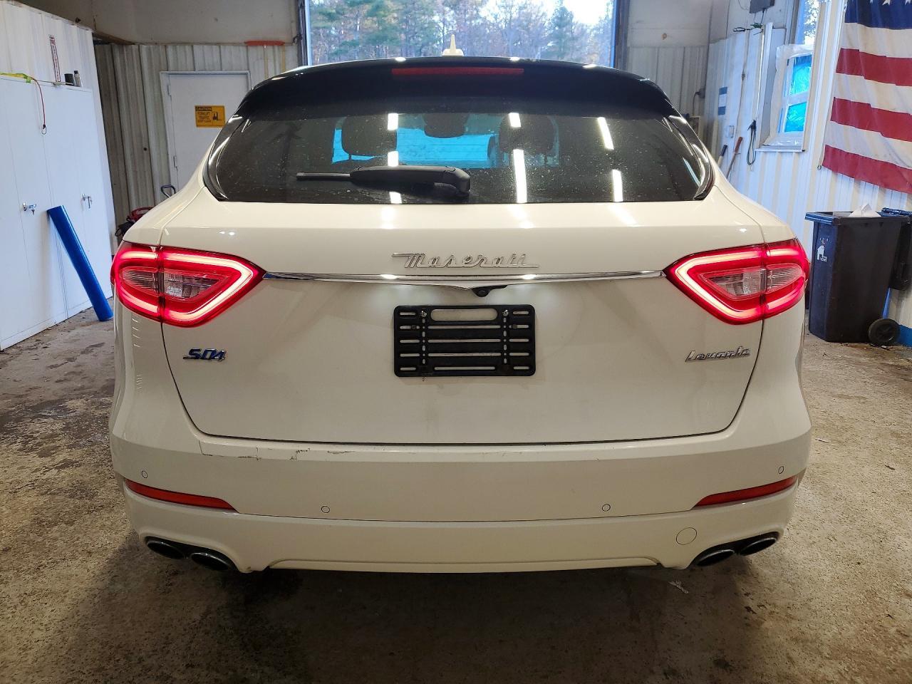 2020 MASERATI Levante