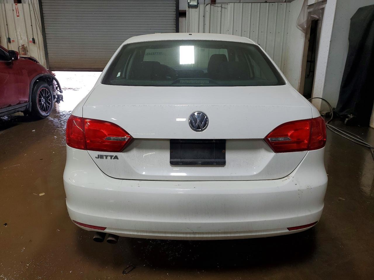 2013 VOLKSWAGEN JETTA