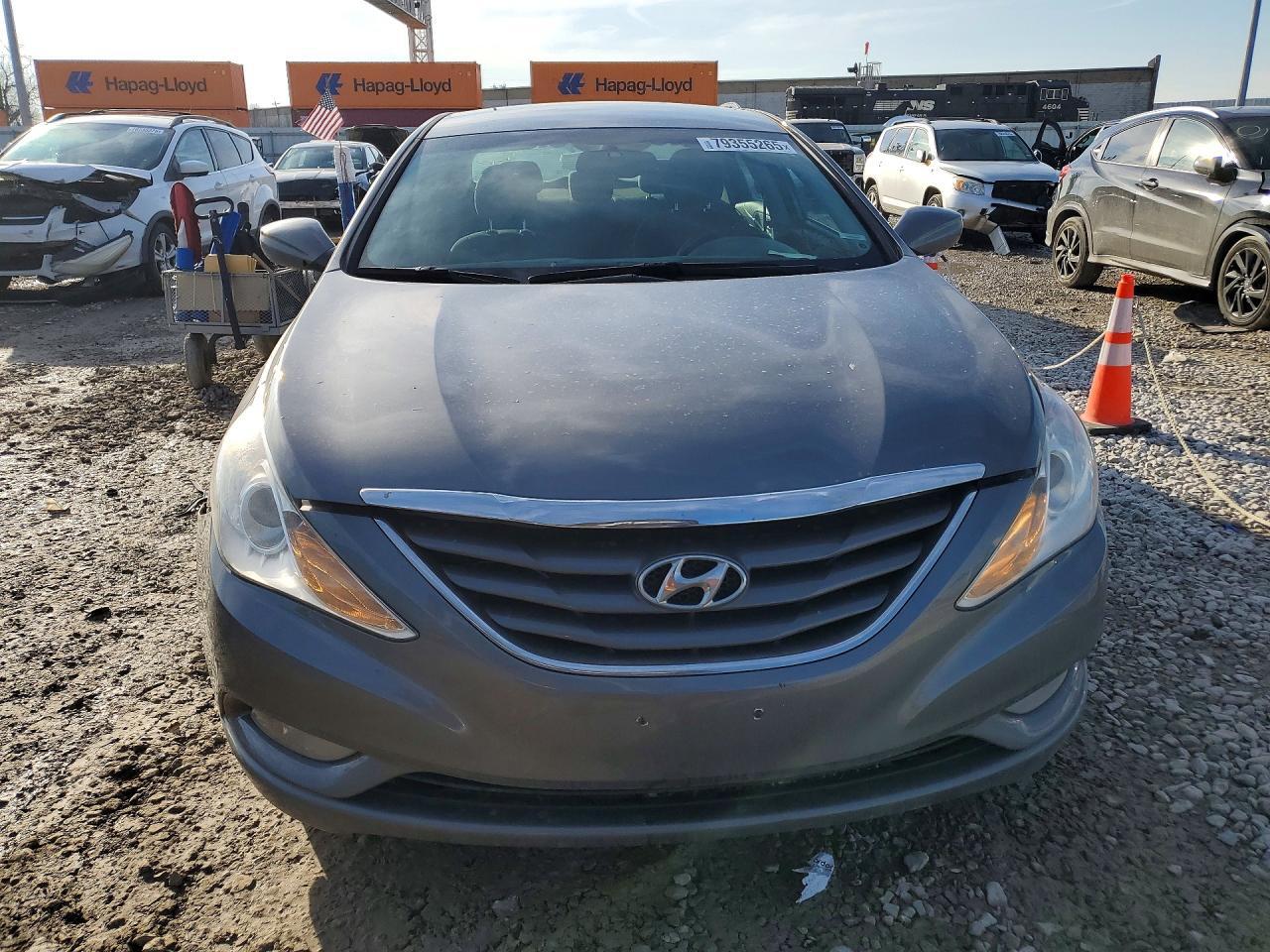2013 HYUNDAI SONATA