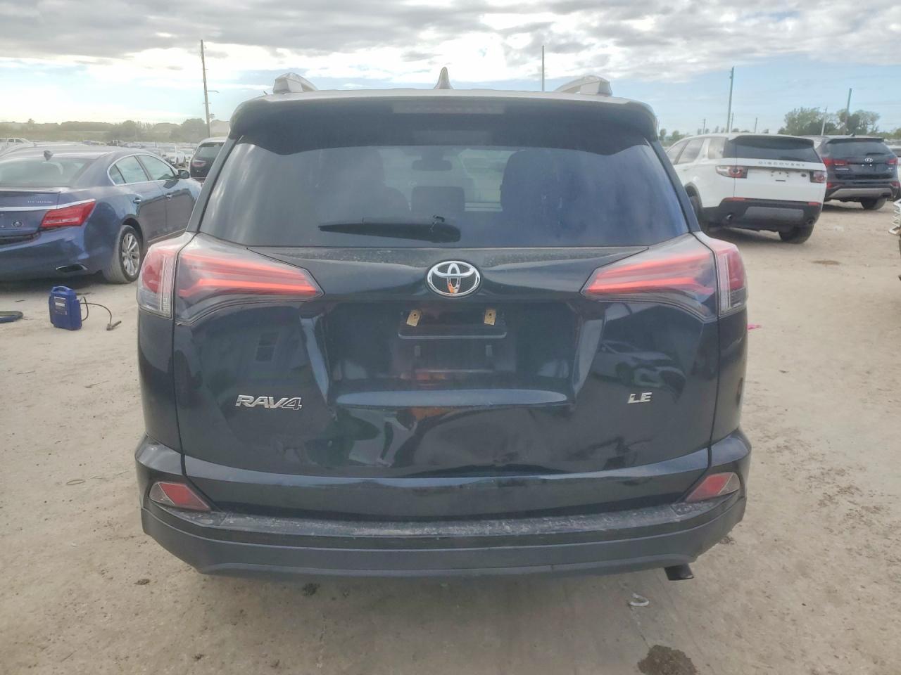 2018 TOYOTA RAV4