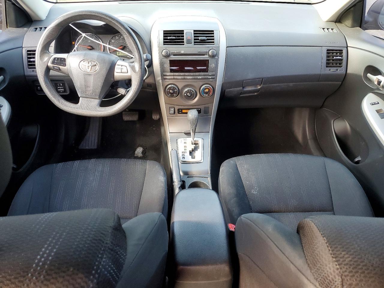 2011 TOYOTA COROLLA