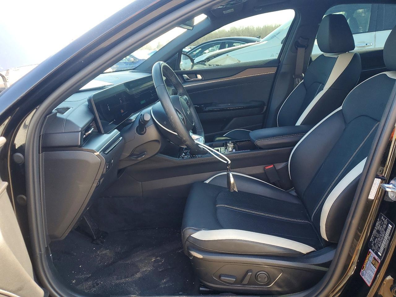 2025 KIA K5