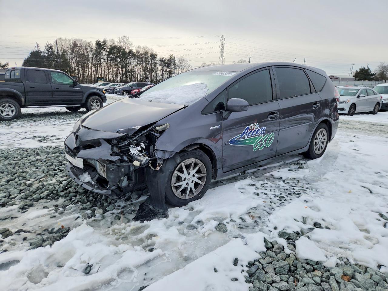 2016 TOYOTA PRIUS V