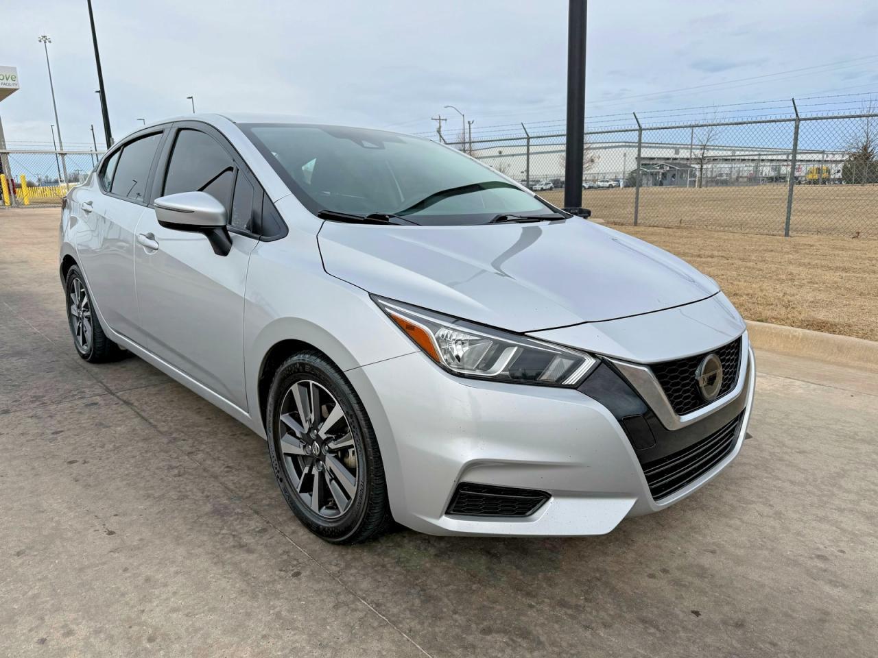 2020 NISSAN VERSA
