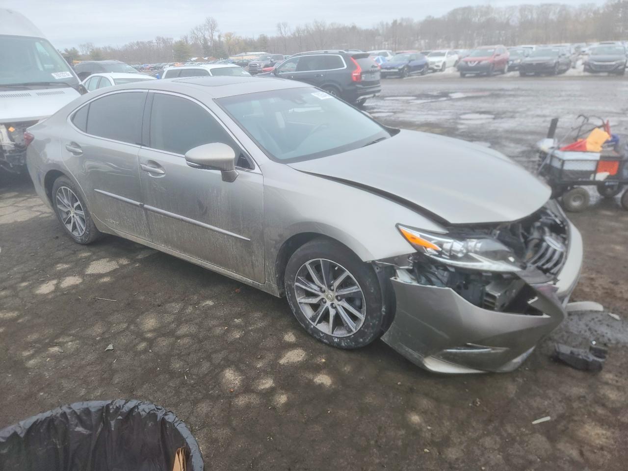 2018 LEXUS ES 300H