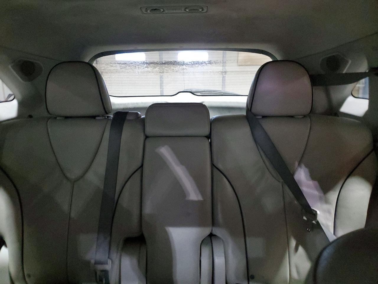 2011 TOYOTA VENZA