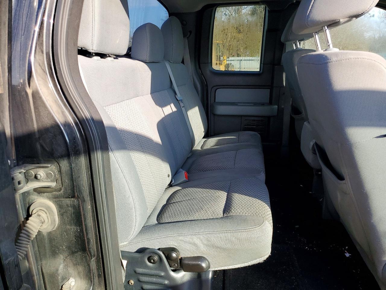 2011 FORD F-150