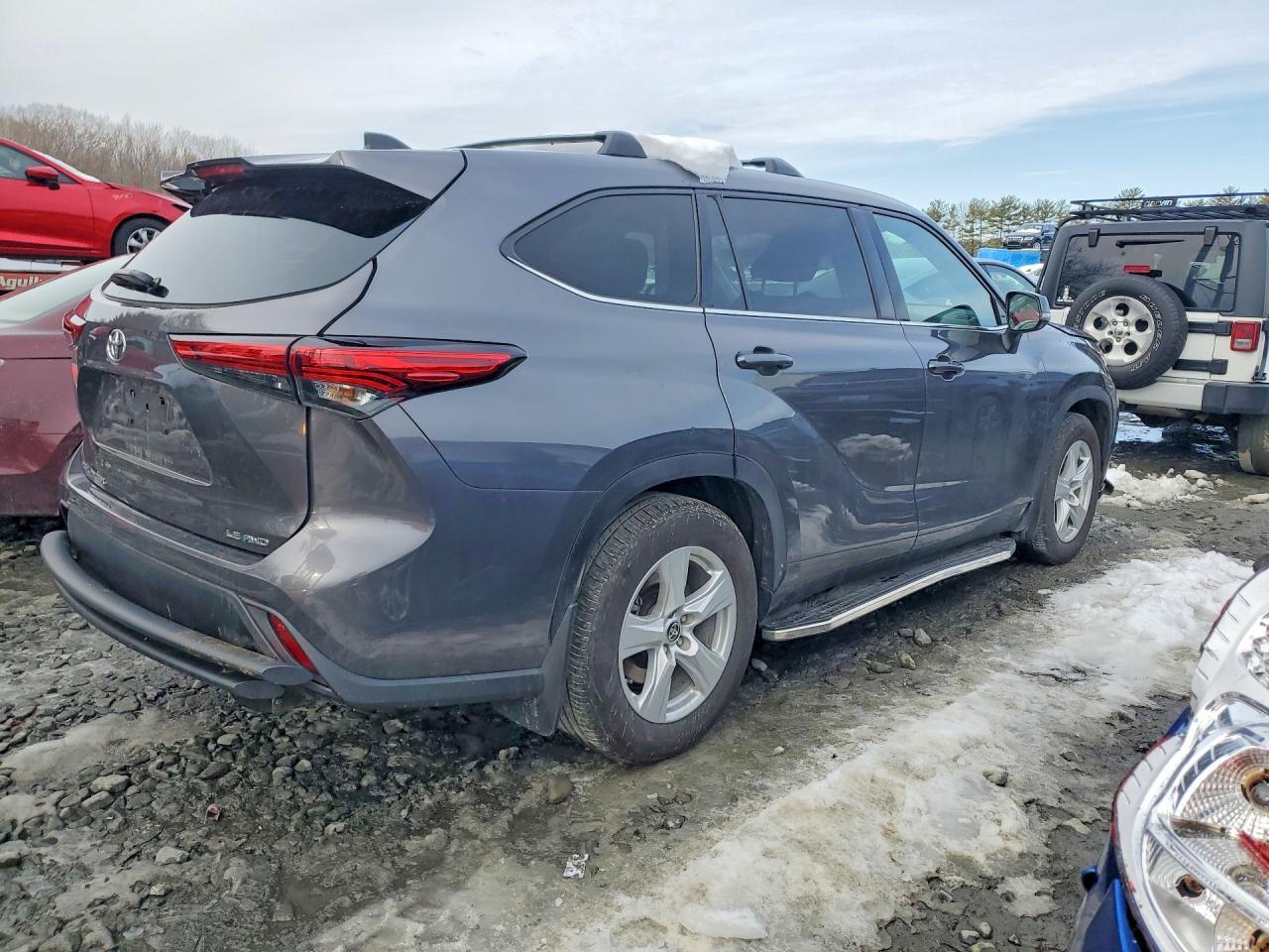 2022 TOYOTA HIGHLANDER