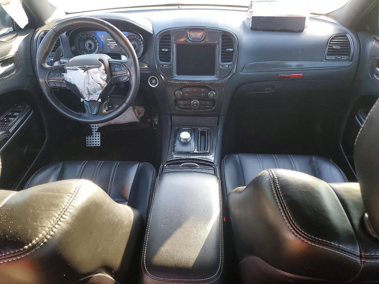 2020 CHRYSLER 300