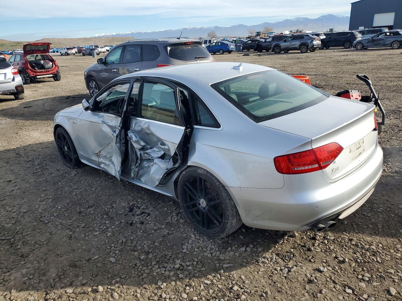 2011 AUDI S4