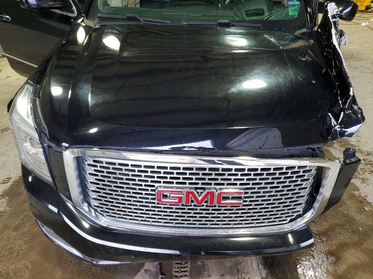 2017 GMC Yukon