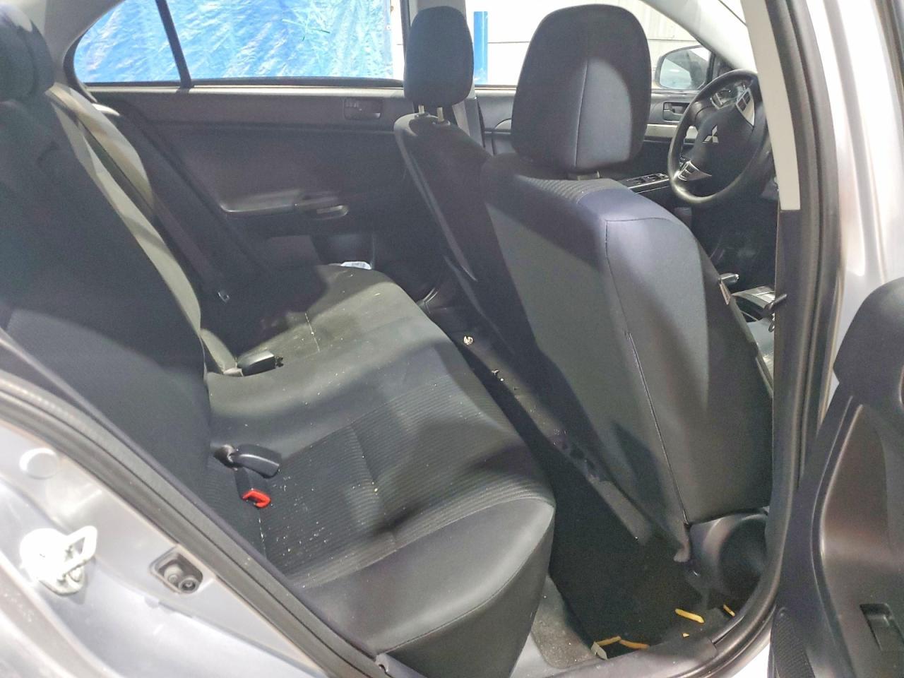 2015 MITSUBISHI LANCER