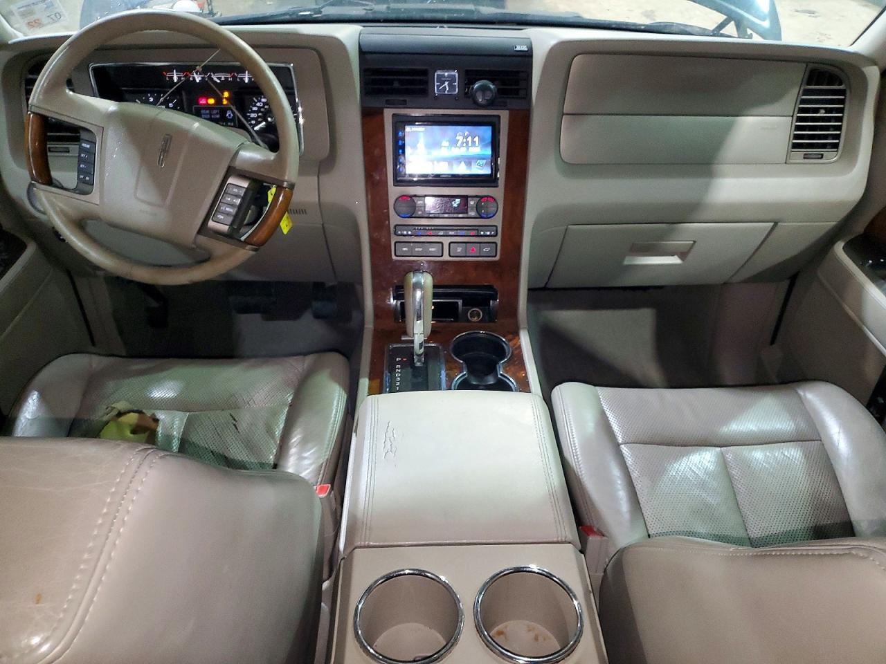 2012 LINCOLN Navigator
