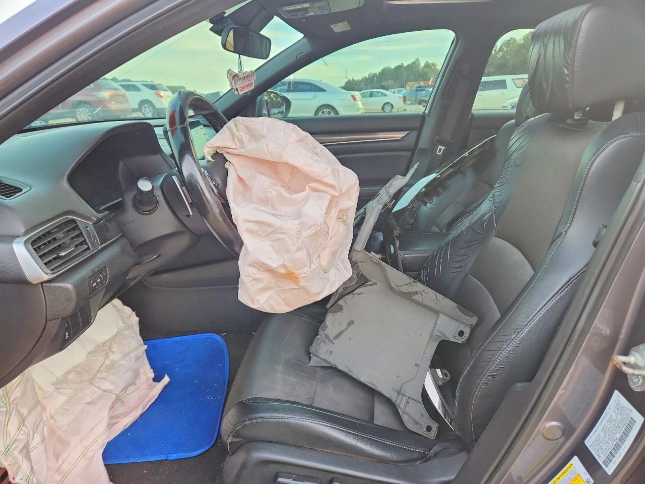 2018 HONDA ACCORD