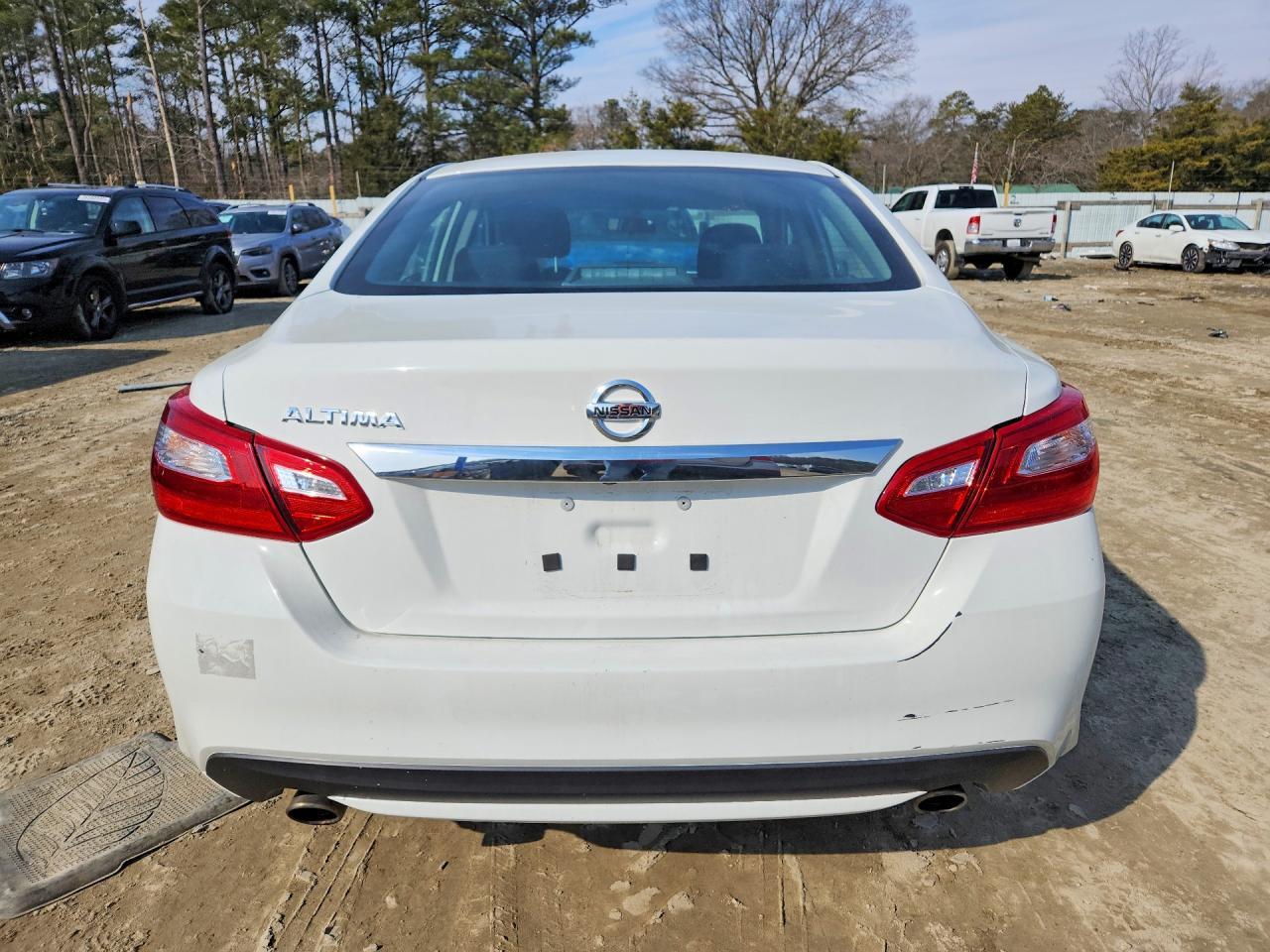 2016 NISSAN ALTIMA