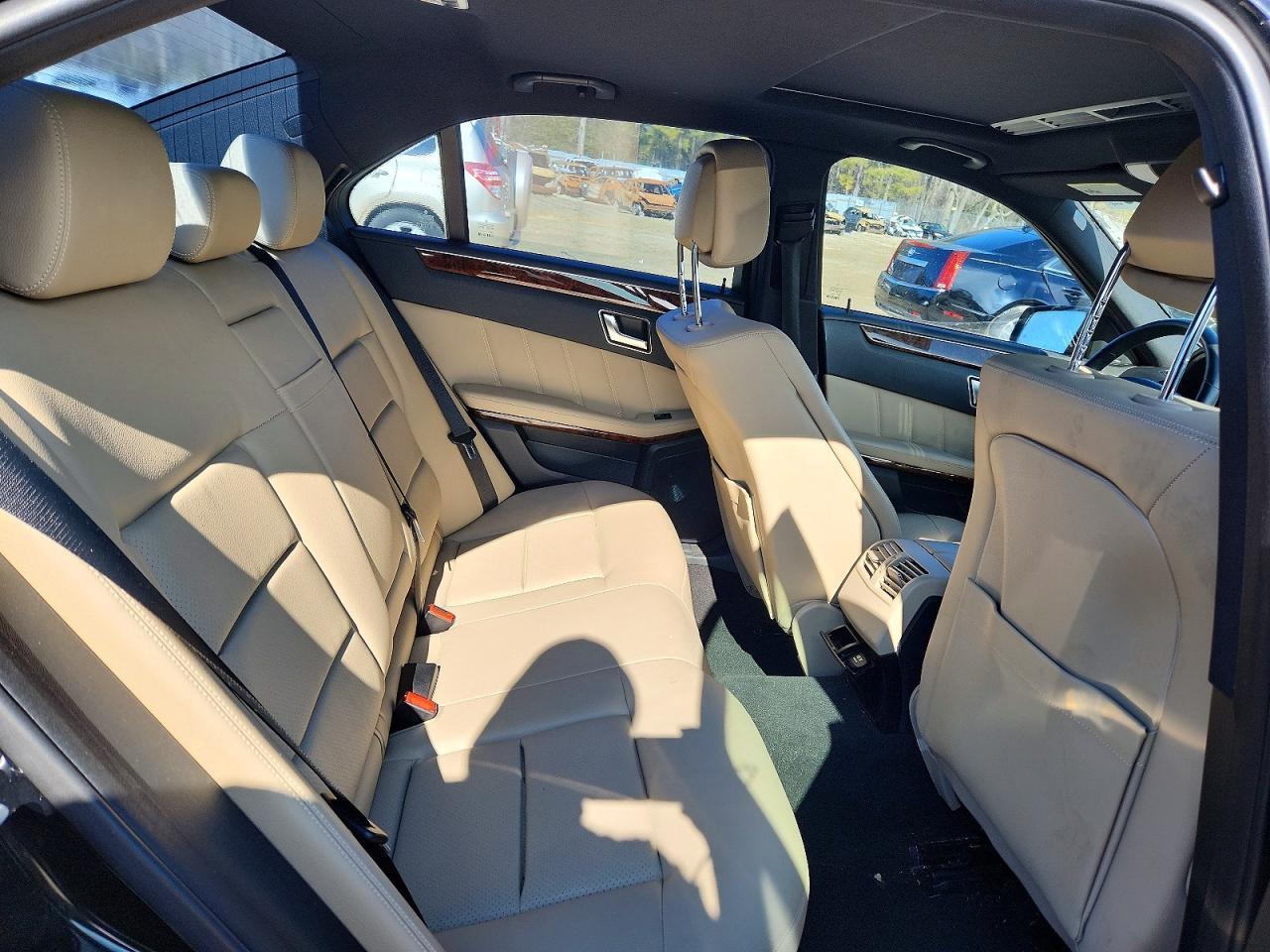 2012 MERCEDES-BENZ E-Class