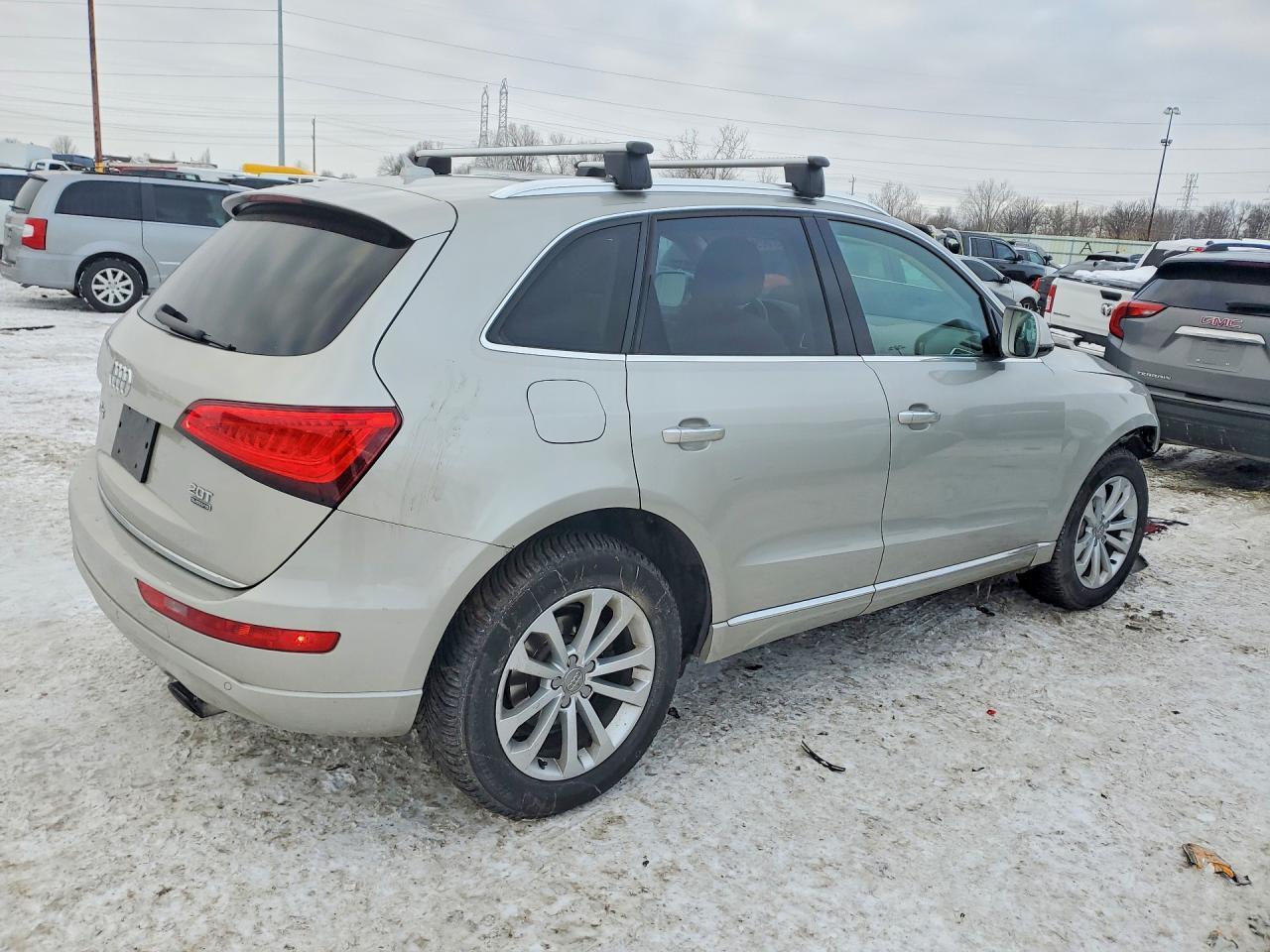 2015 AUDI Q5