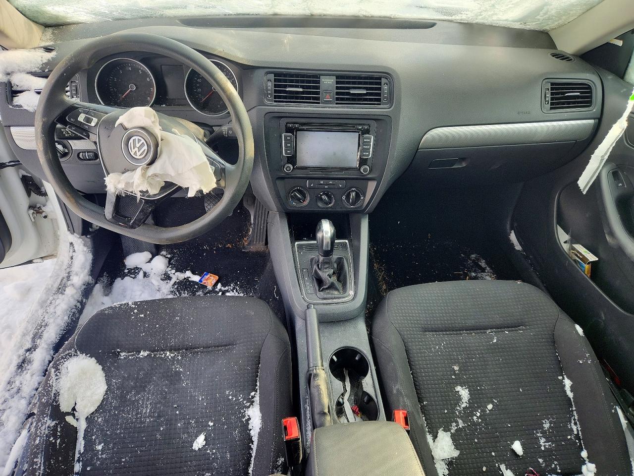 2015 VOLKSWAGEN JETTA