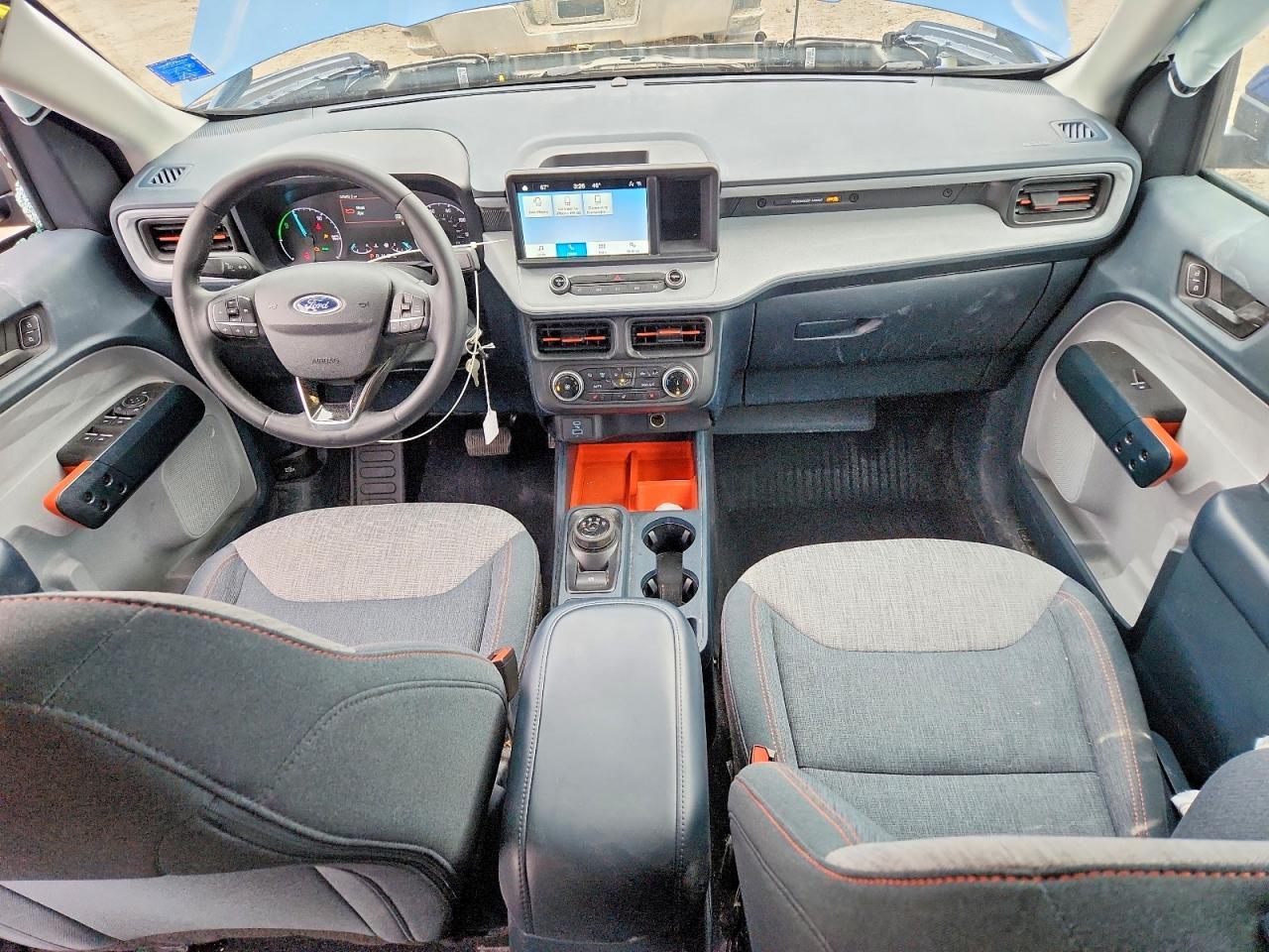 2023 FORD Maverick