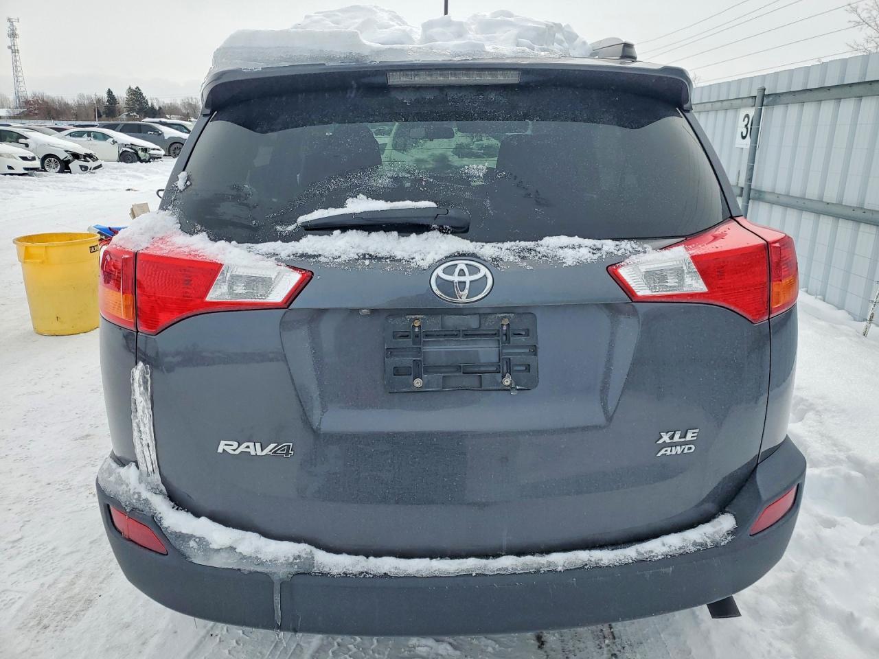 2015 TOYOTA RAV4