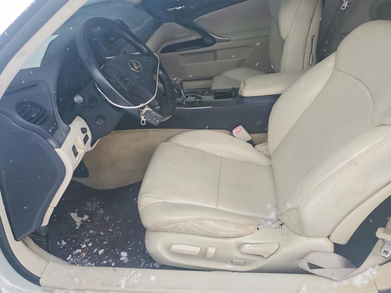 2010 LEXUS IS 250