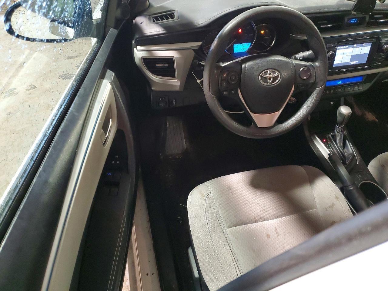 2016 TOYOTA COROLLA