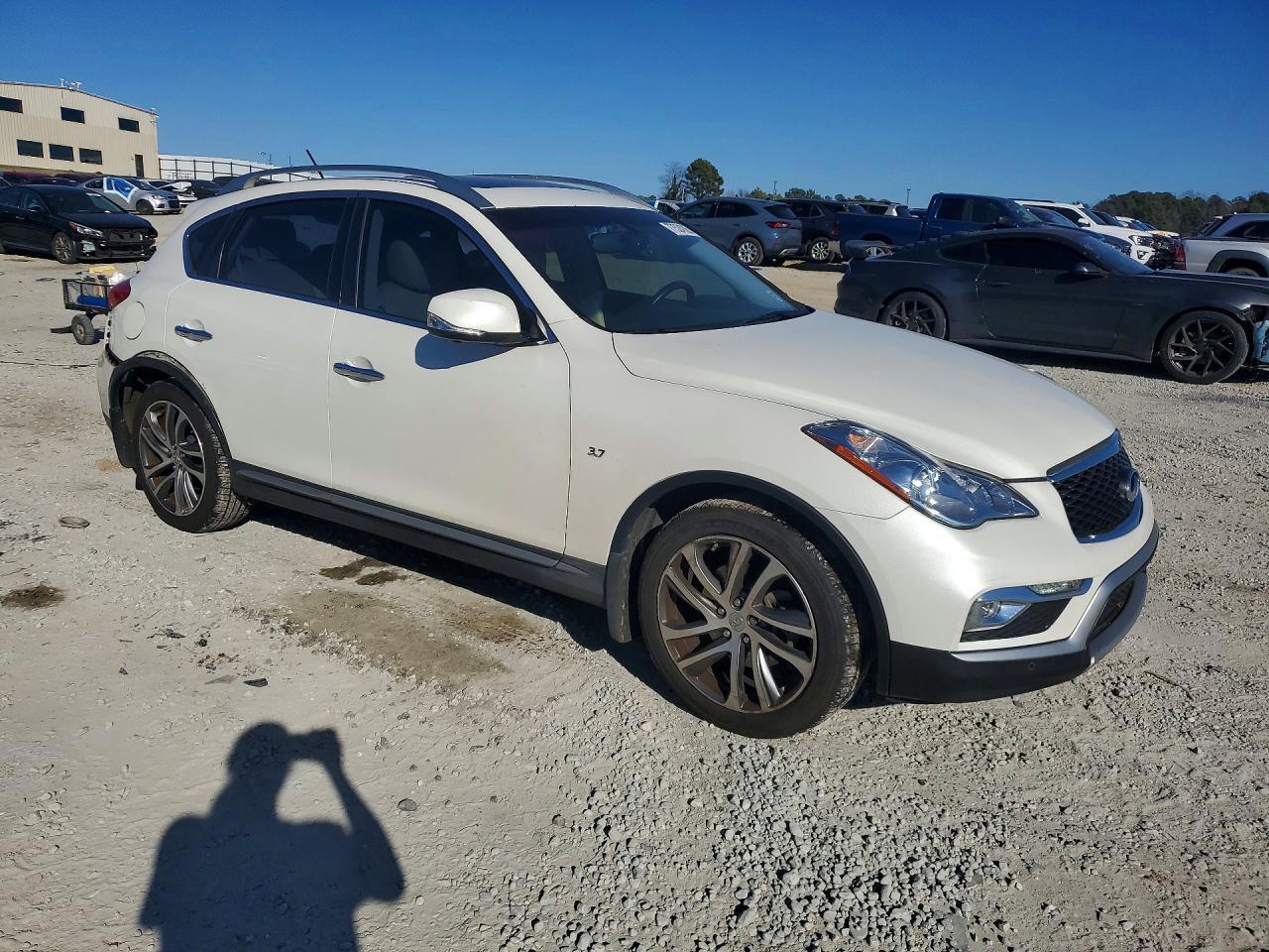 2017 INFINITI QX50