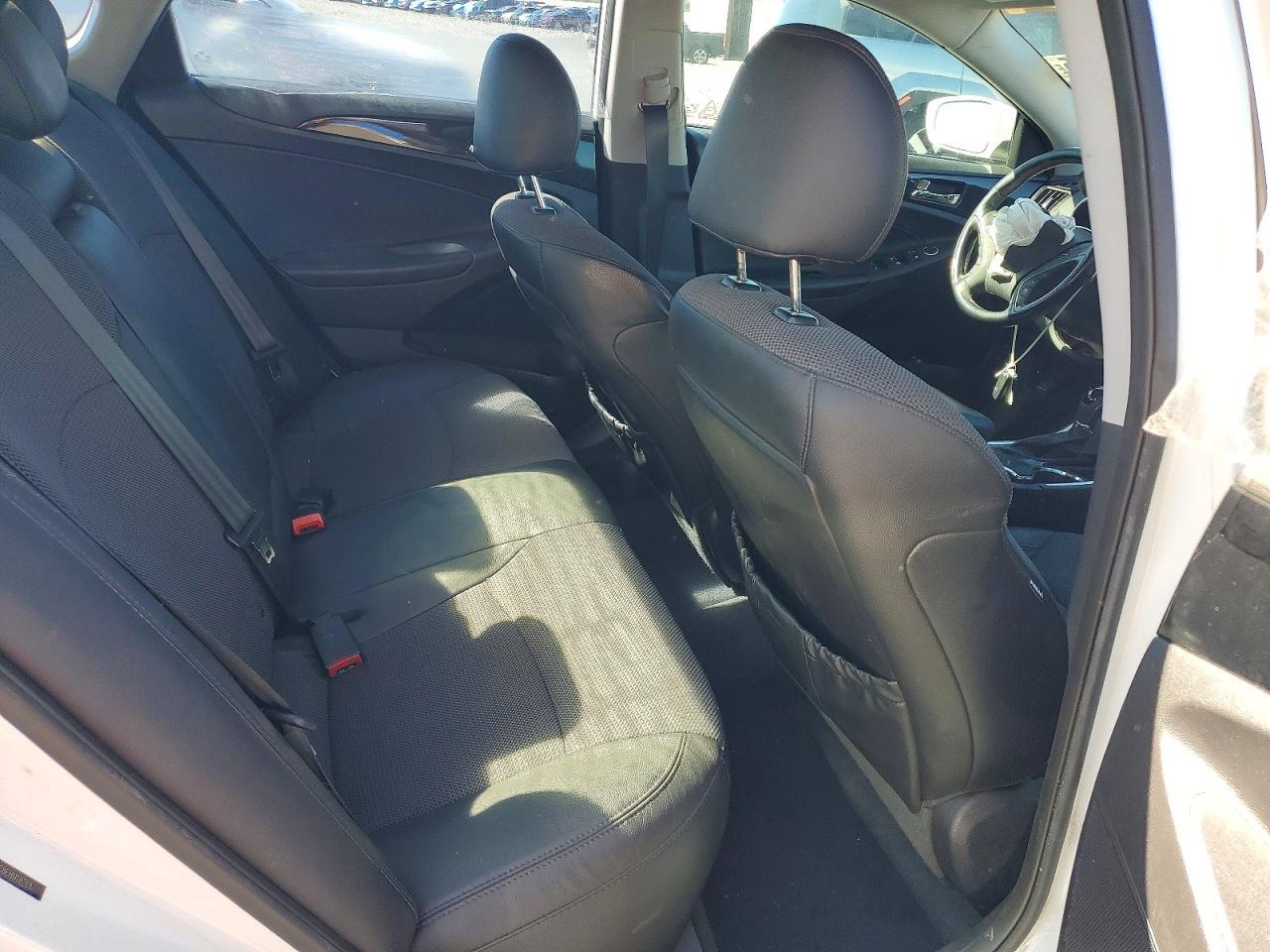 2014 HYUNDAI SONATA
