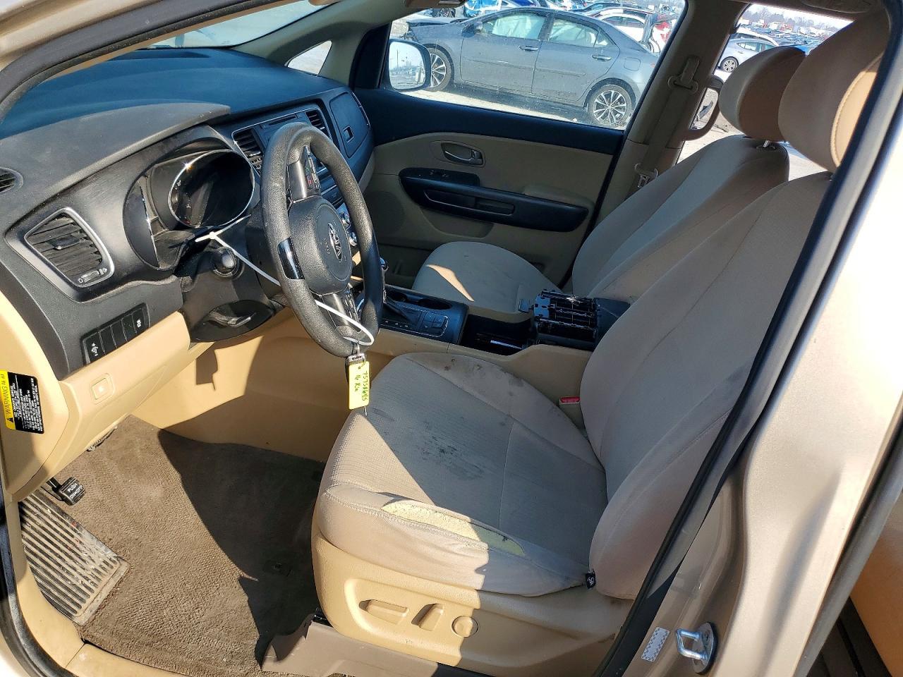 2016 KIA SEDONA