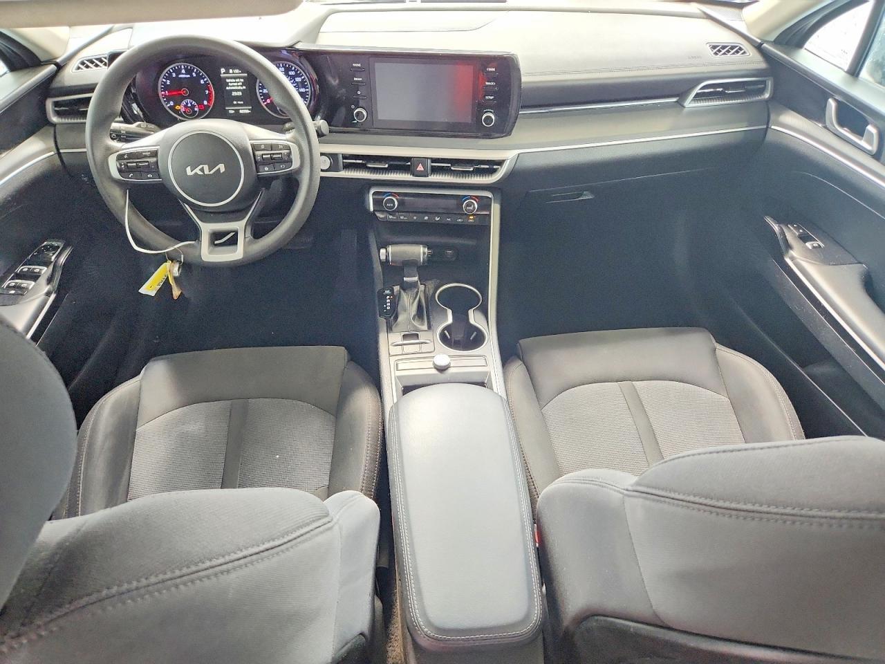 2023 KIA K5