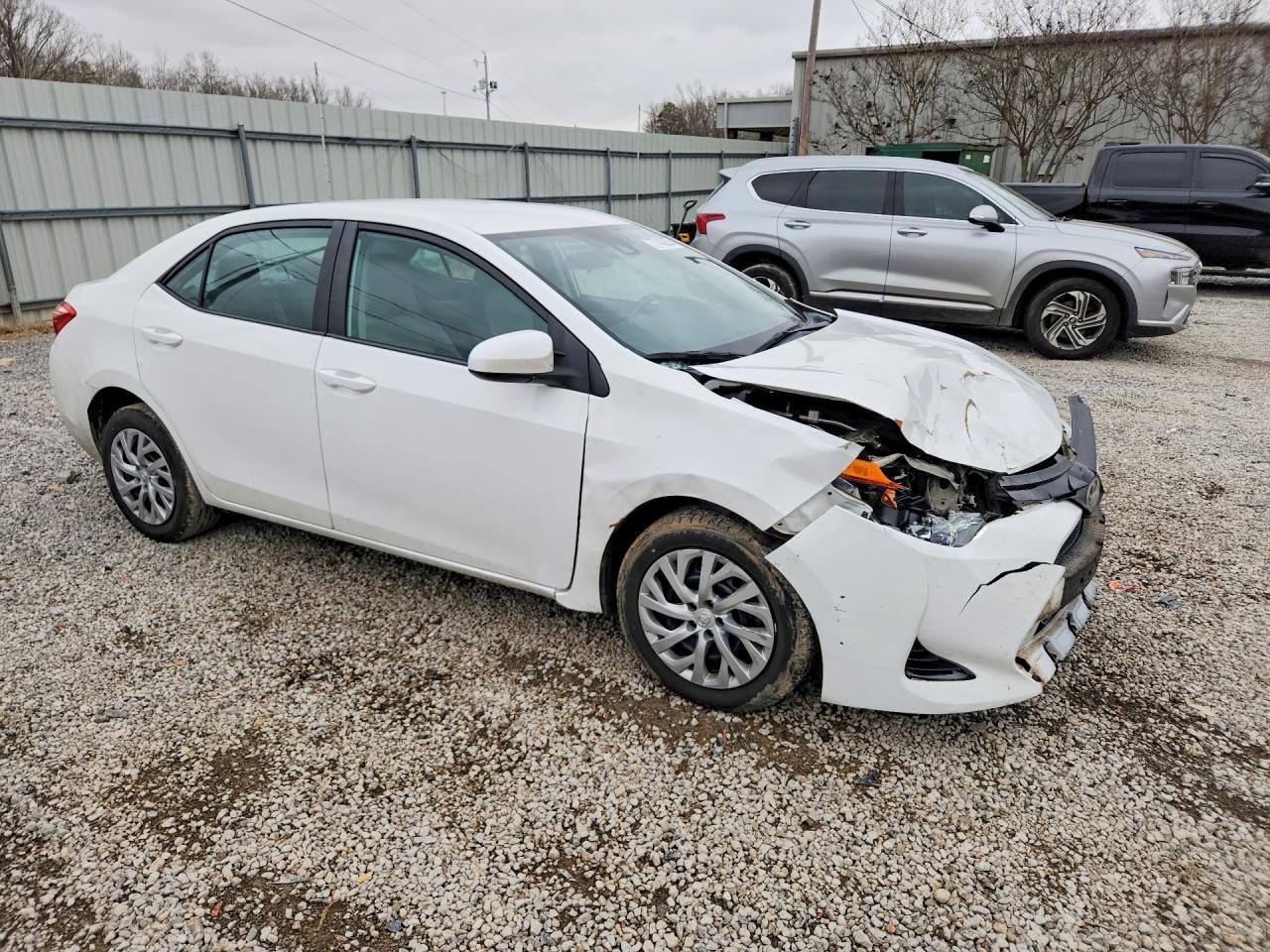 2018 TOYOTA COROLLA