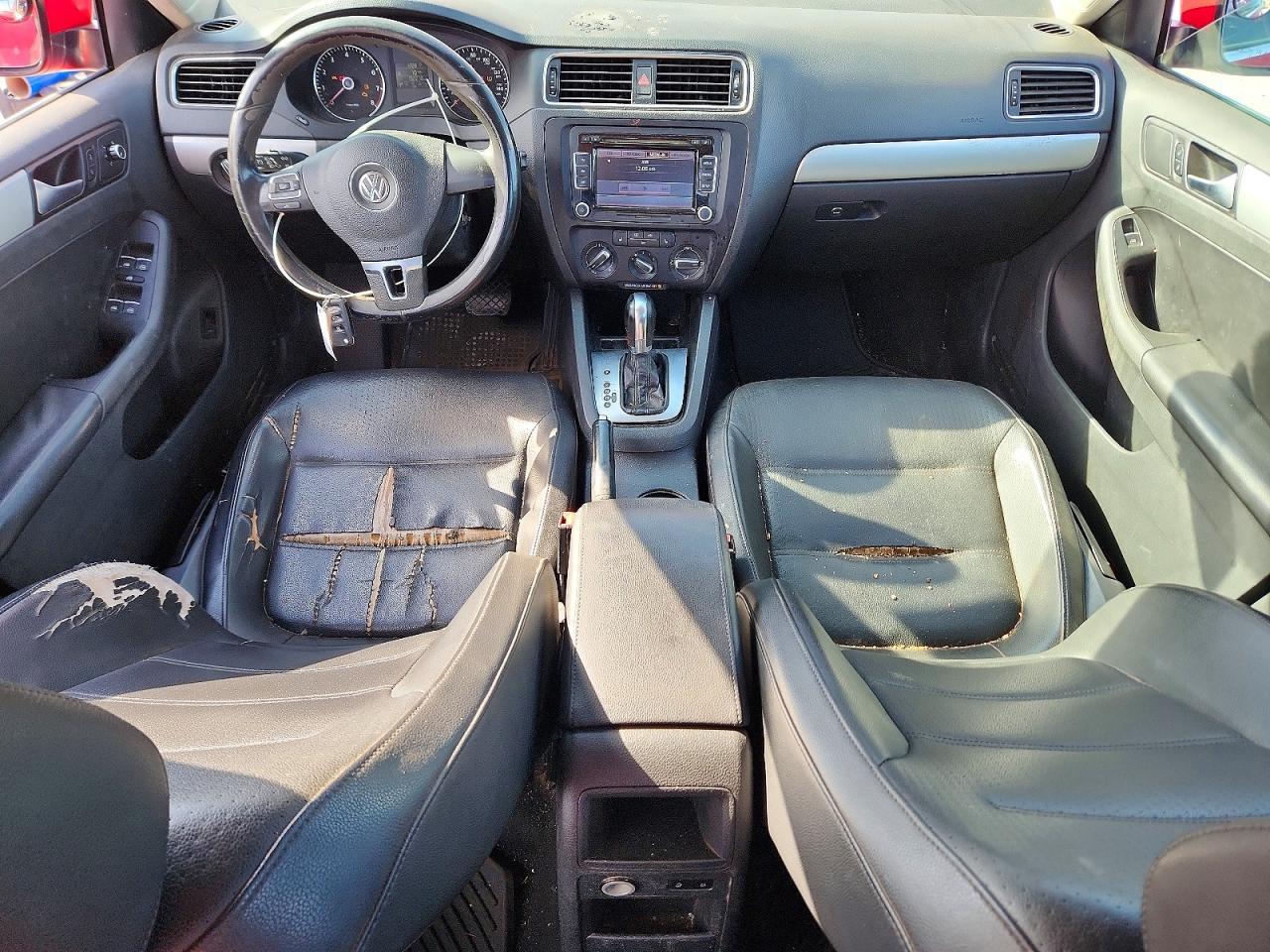 2013 VOLKSWAGEN JETTA