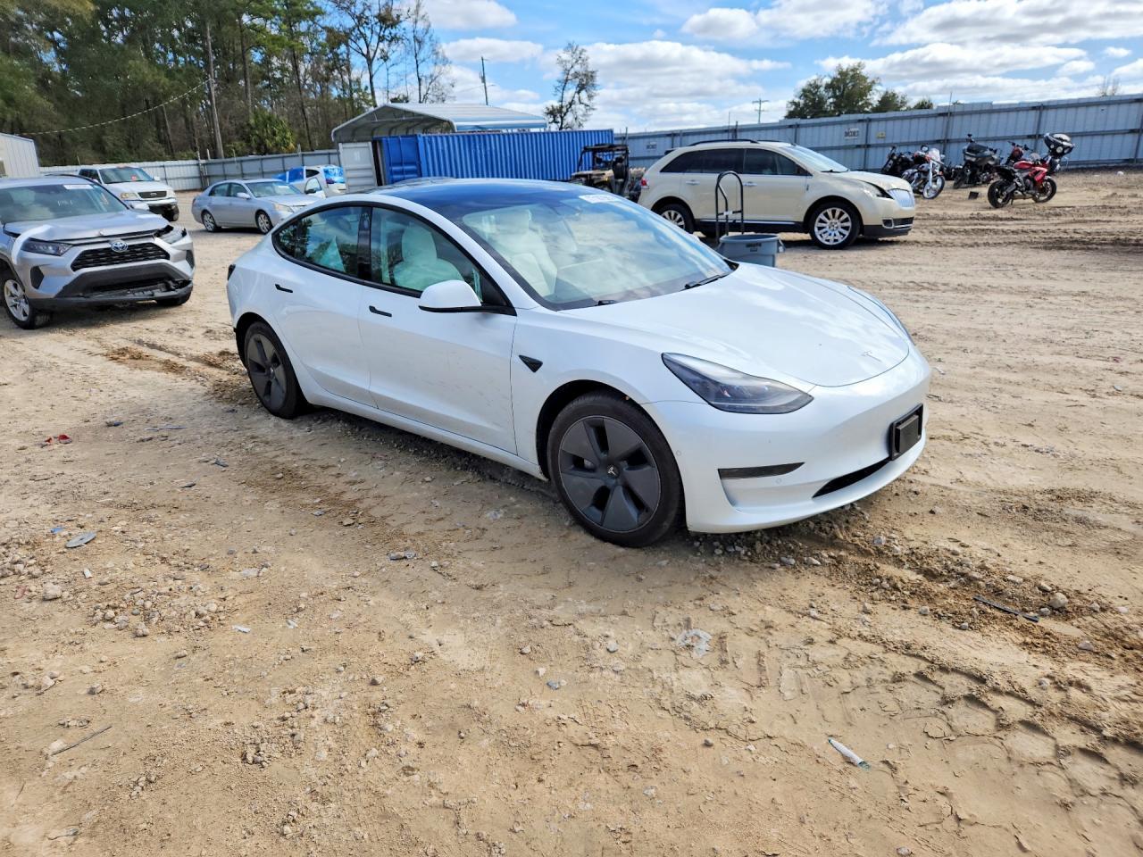 2021 TESLA MODEL 3
