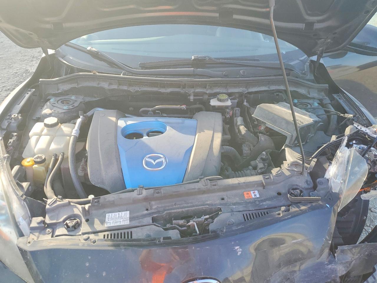 2013 MAZDA 3