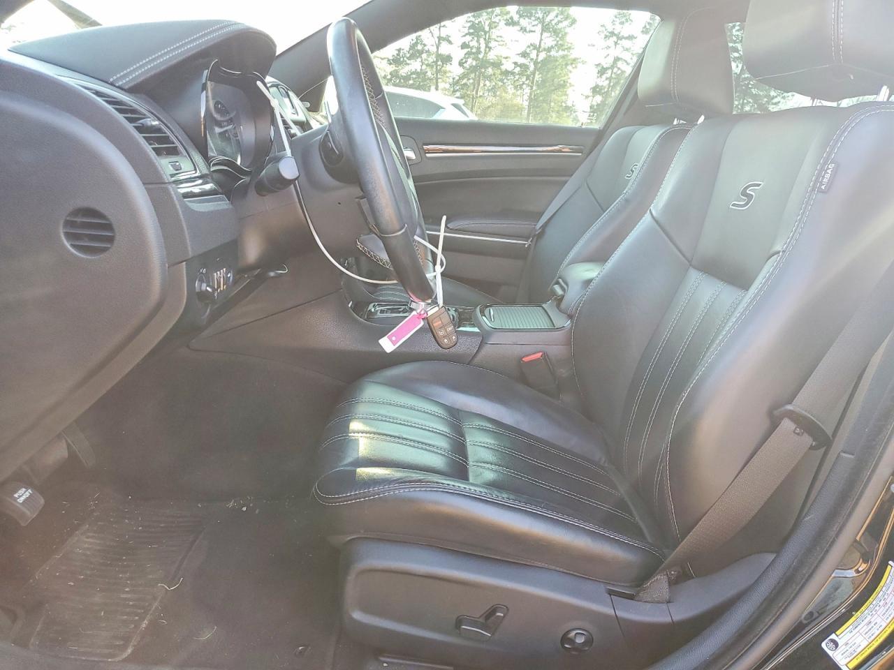 2018 CHRYSLER 300