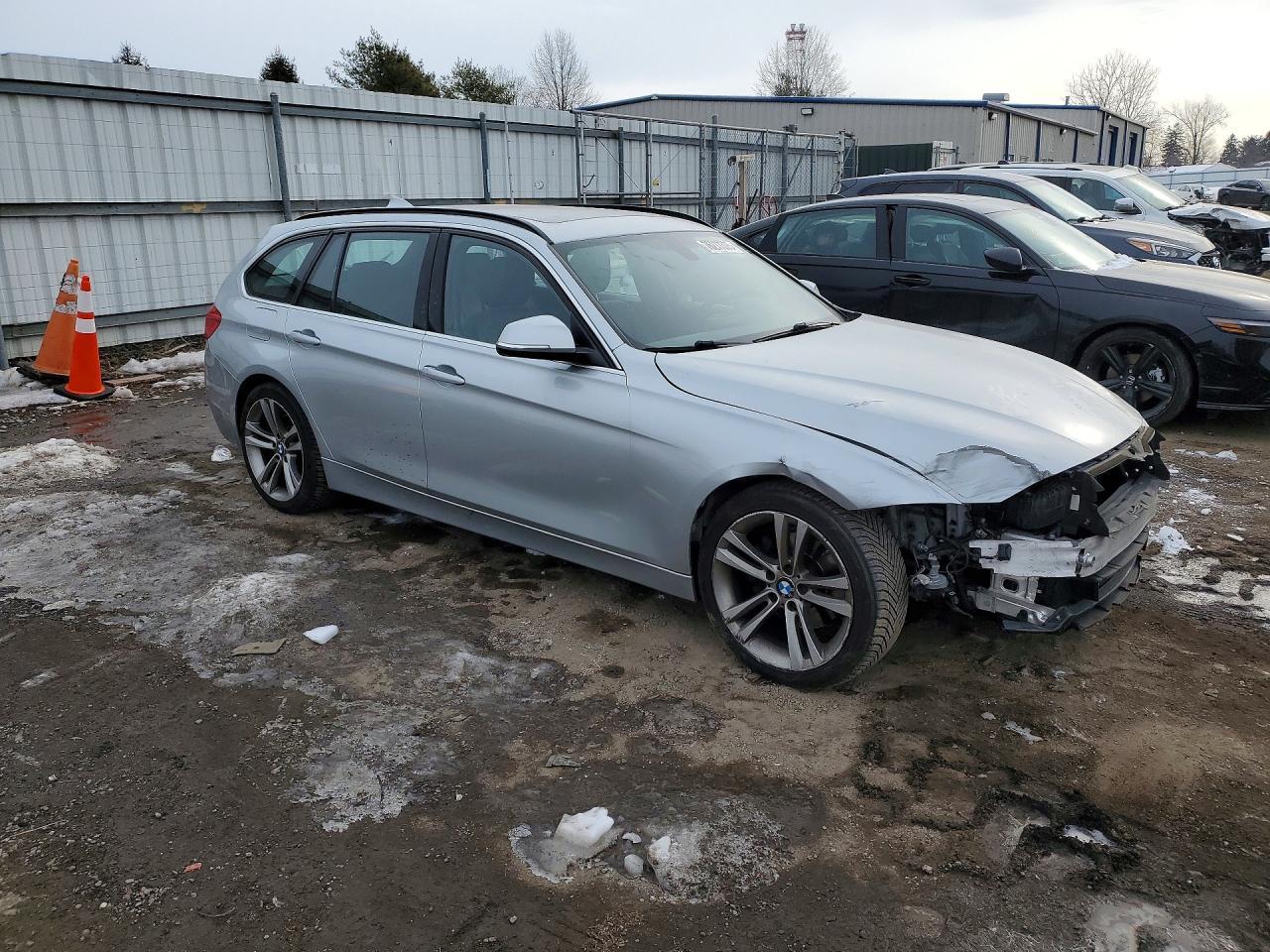 2017 BMW 3 SERIES