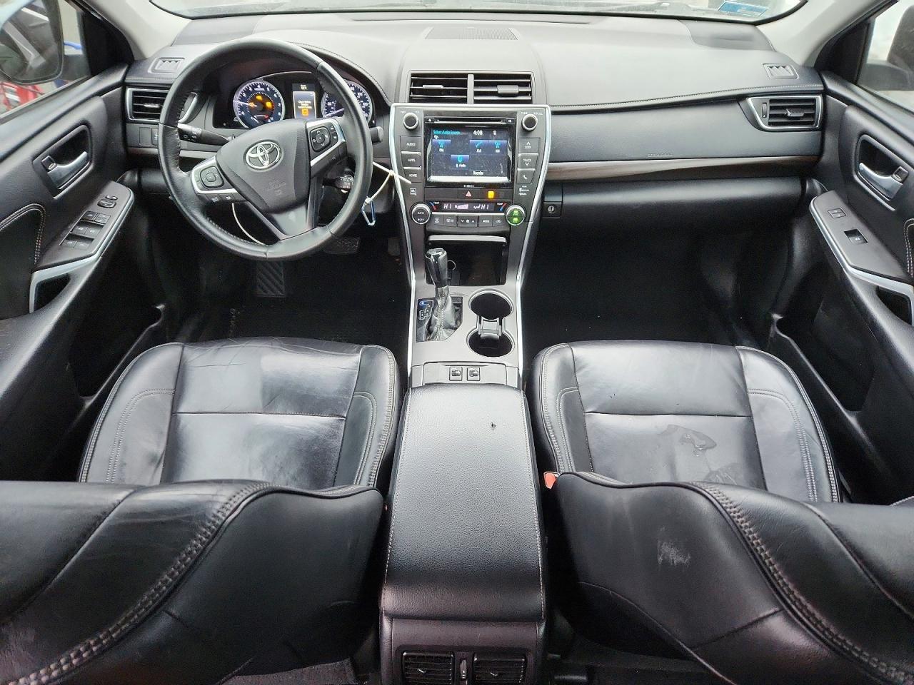 2017 TOYOTA CAMRY