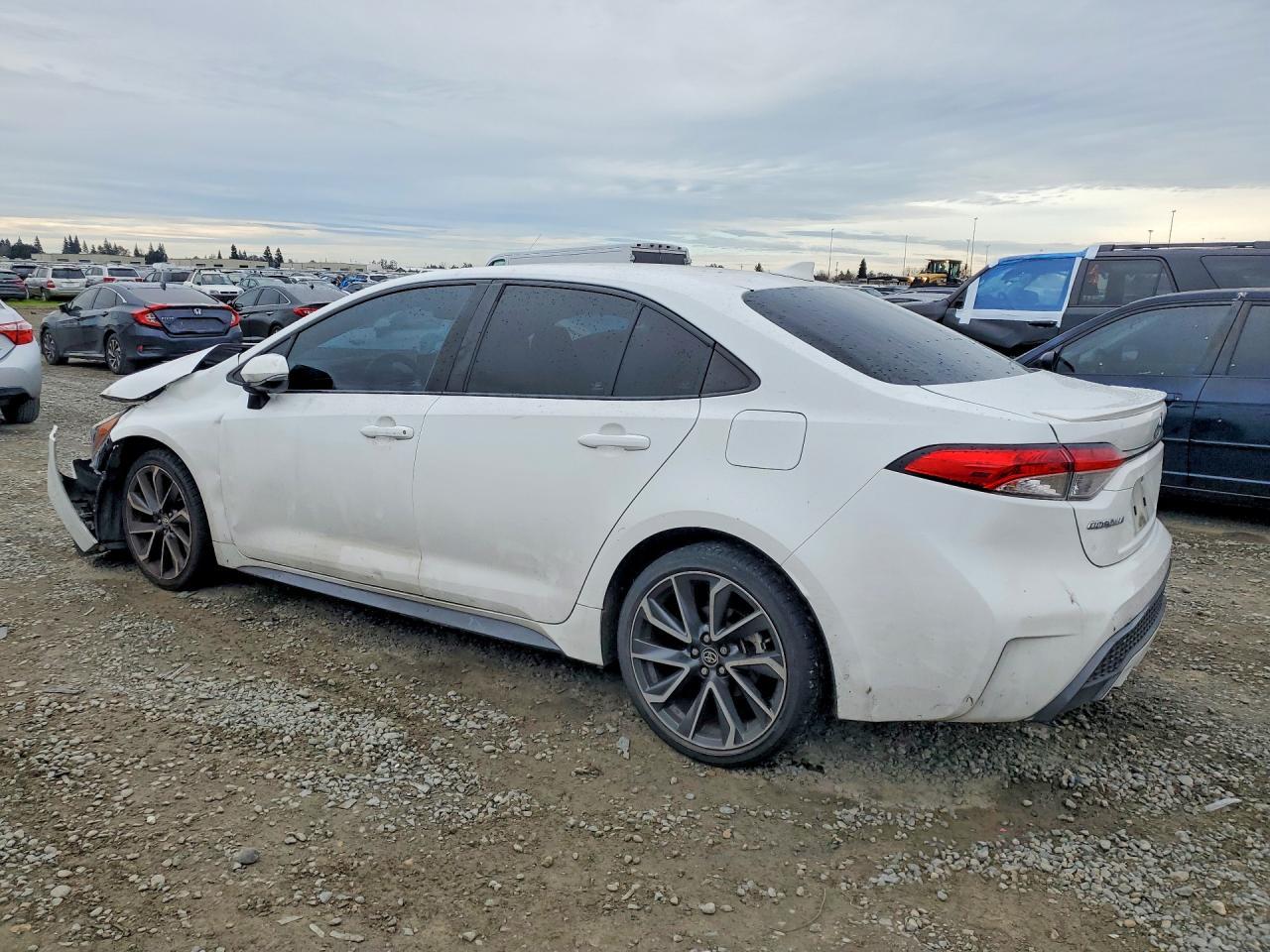 2021 TOYOTA COROLLA