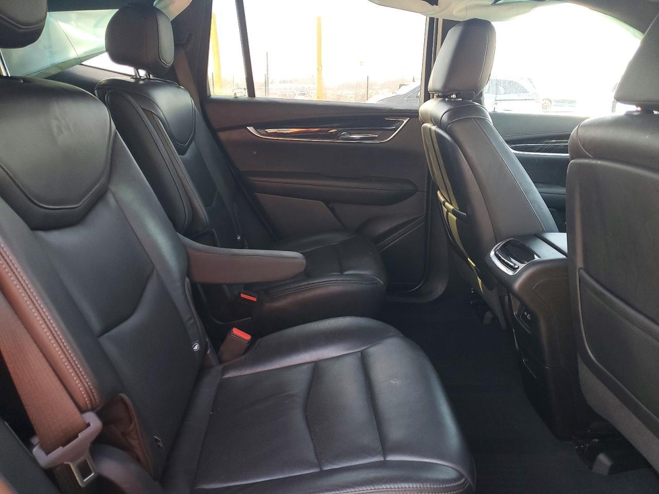 2020 CADILLAC XT6