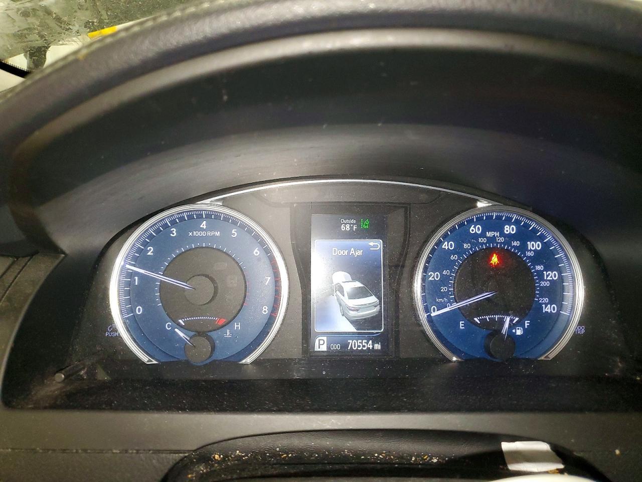 2017 TOYOTA CAMRY