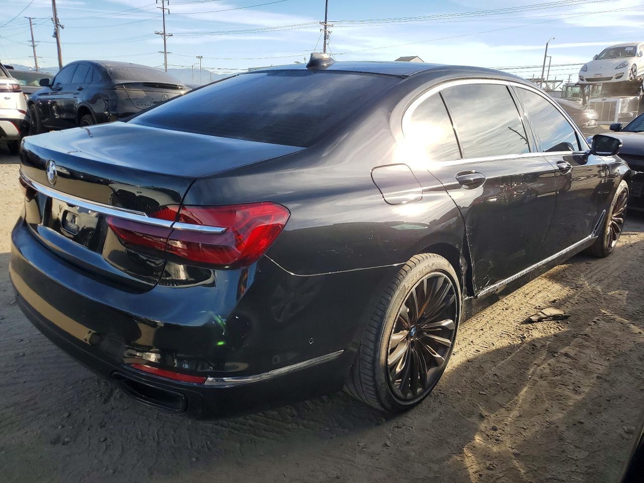 2016 BMW 7 series