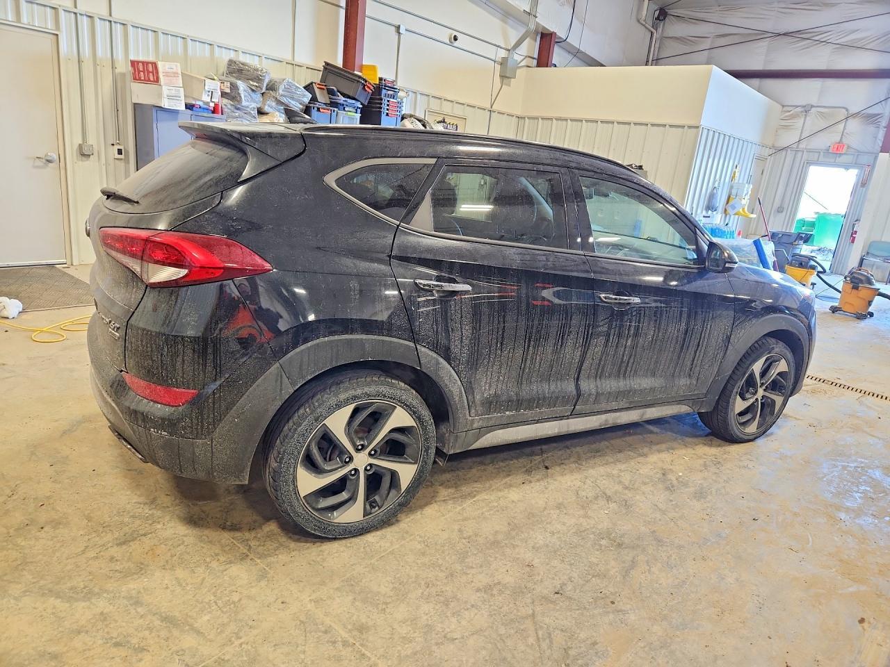 2017 HYUNDAI TUCSON
