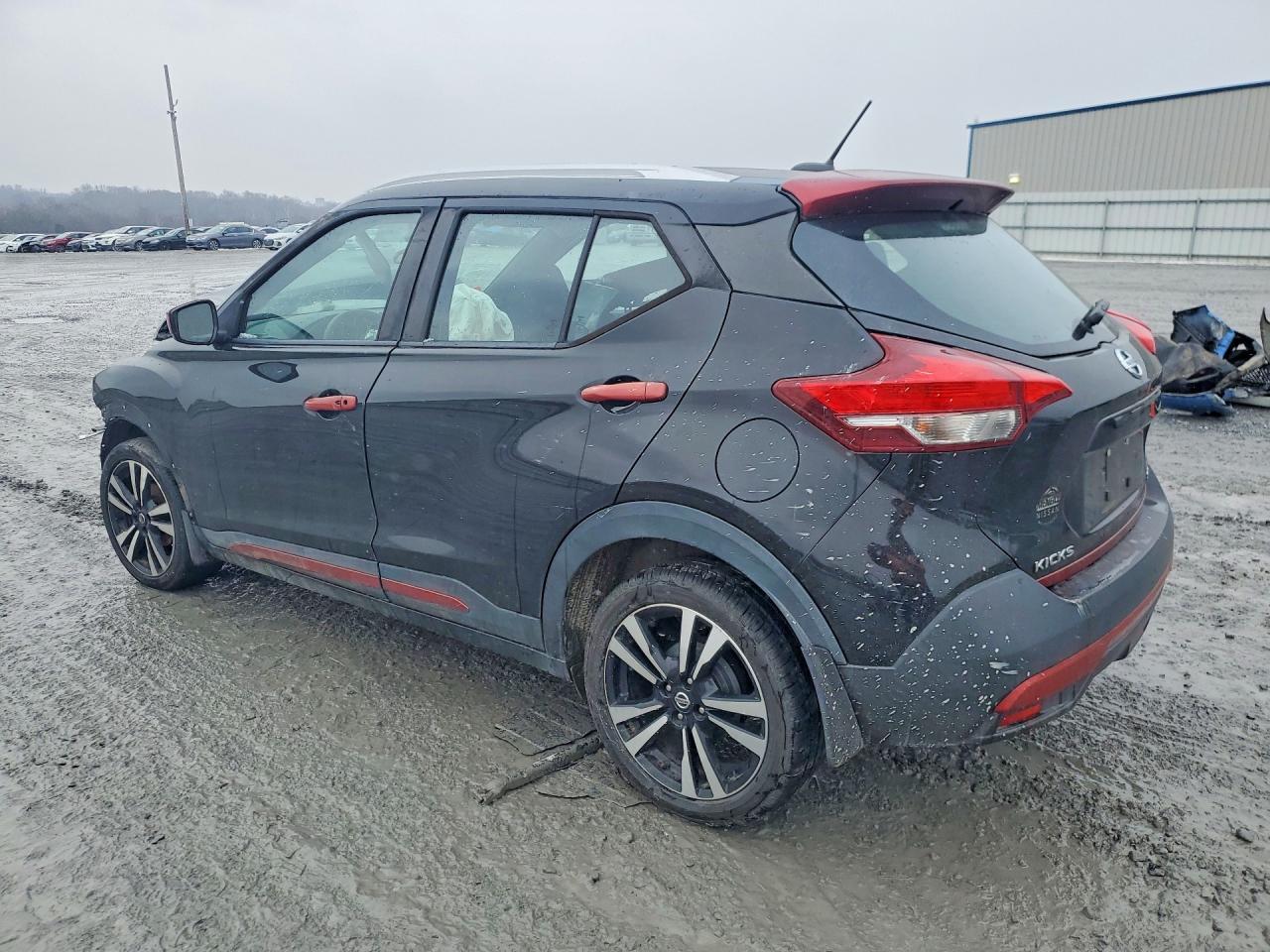 2019 NISSAN KICKS