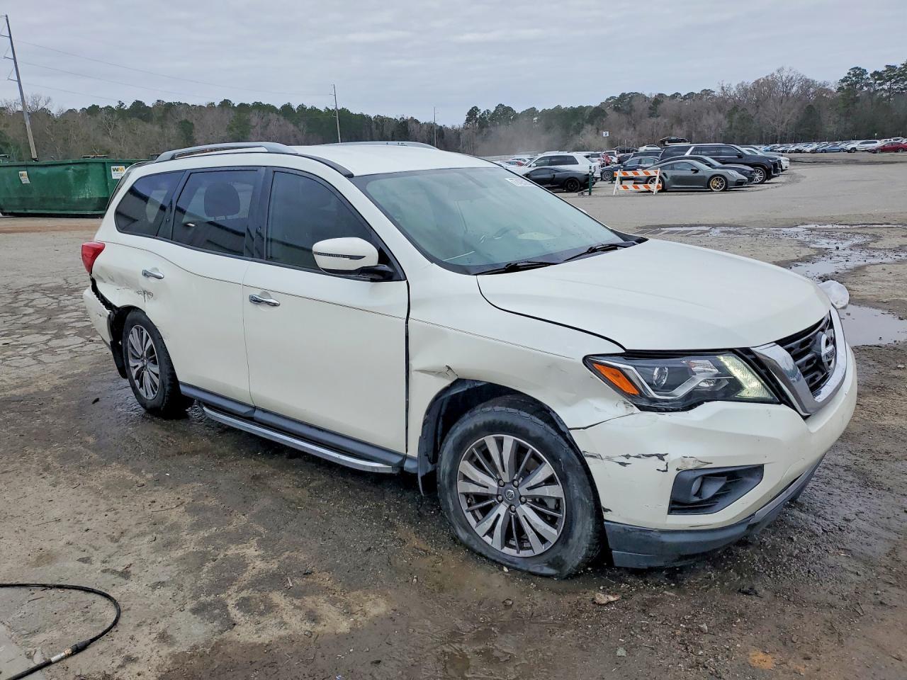 2018 NISSAN PATHFINDER