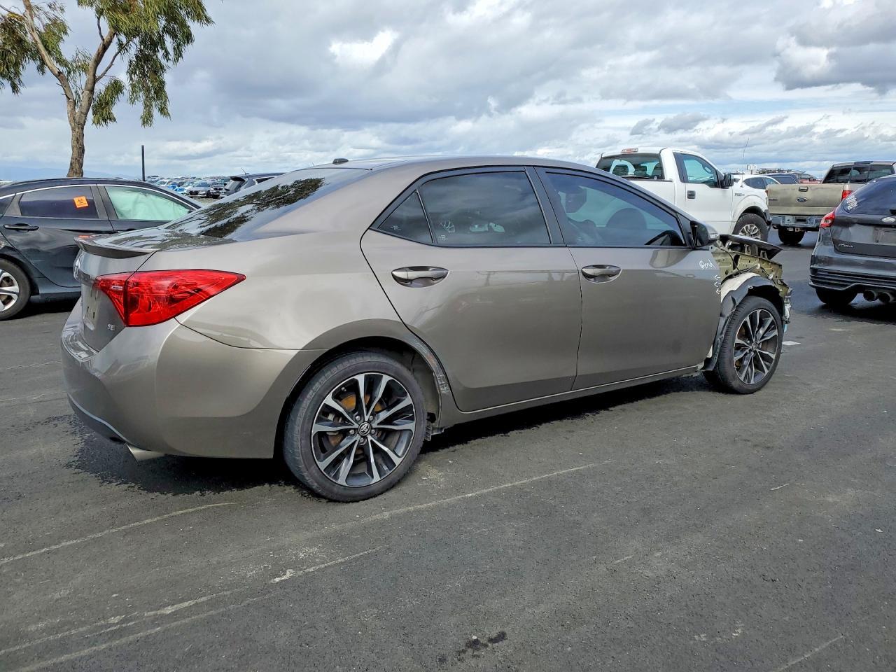 2019 TOYOTA COROLLA