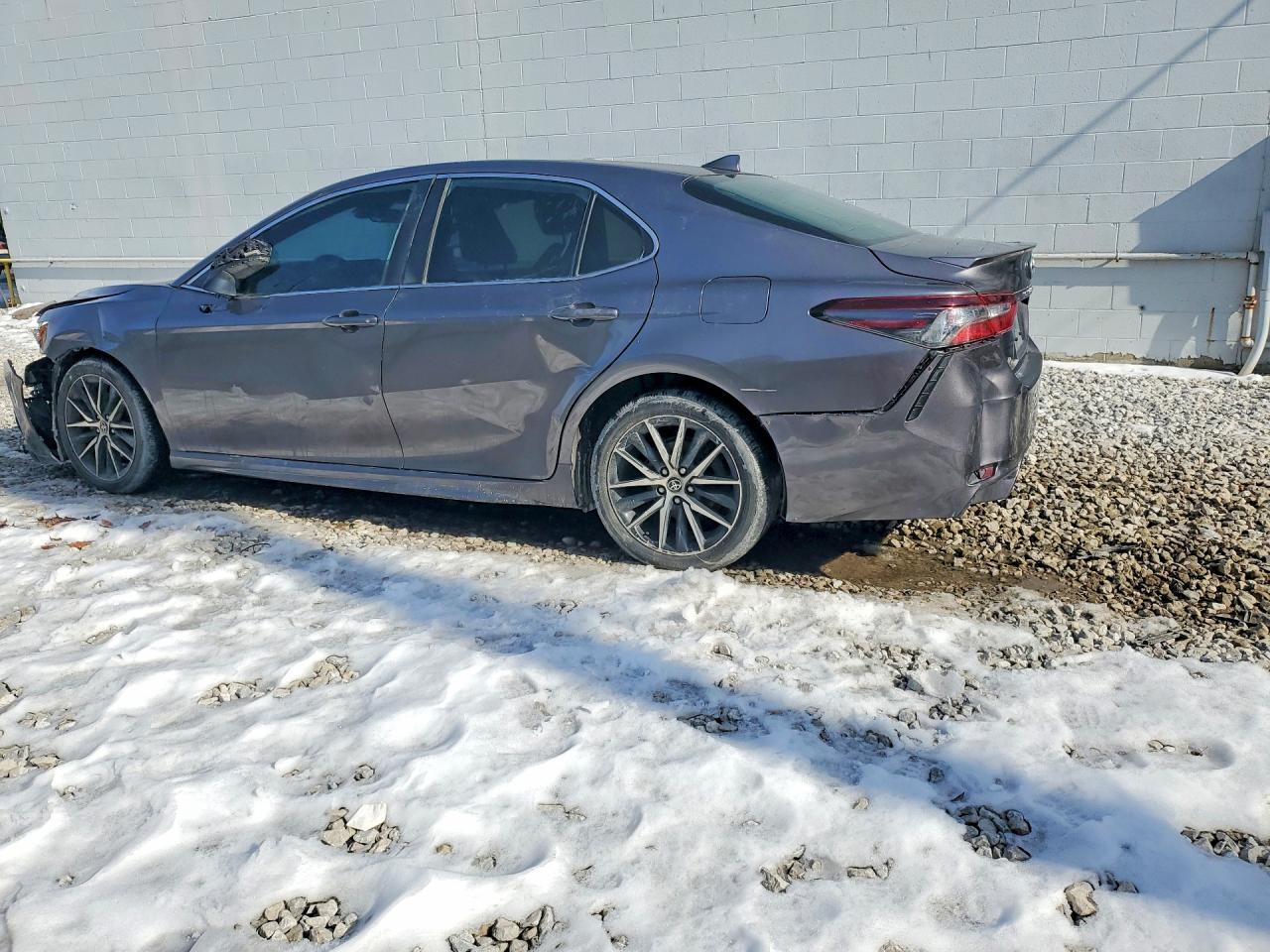 2022 TOYOTA CAMRY